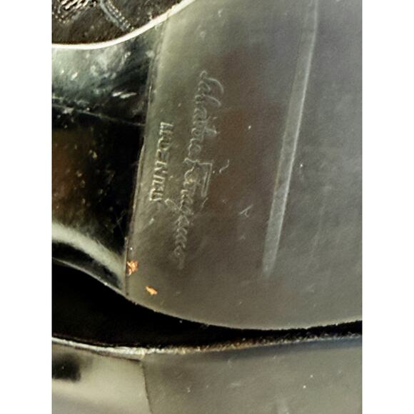 VTG 90s Salvatore Ferragamo Molly Black Suede Heeled Ankle Boots Womens 9.5 - Picture 4 of 6